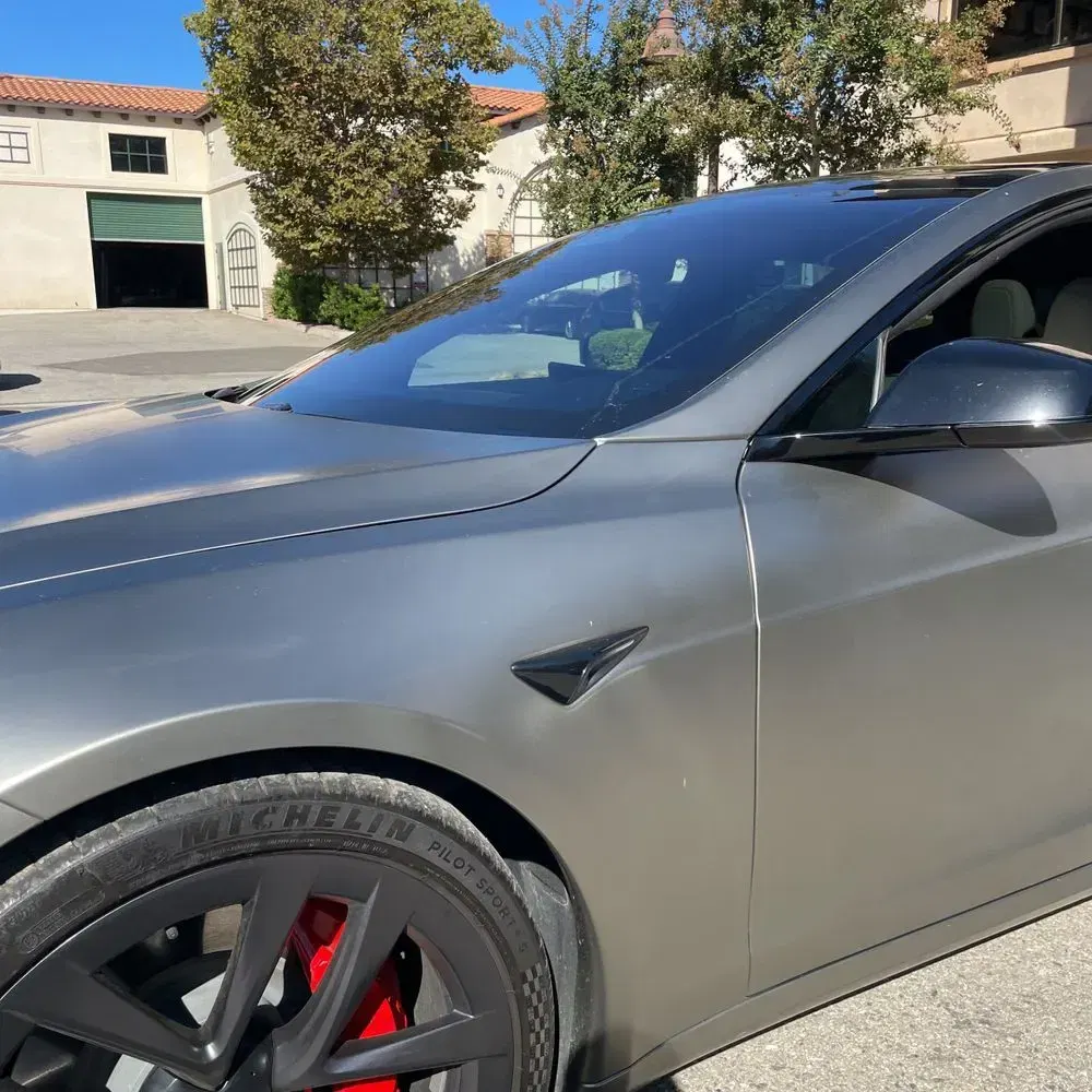 2023 Tesla Model S Plaid