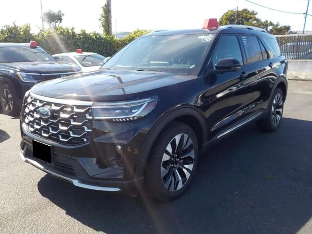 2025 Ford Explorer Platinum