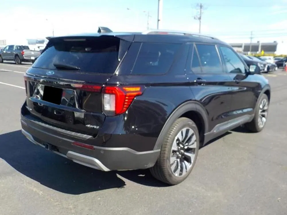 2025 Ford Explorer Platinum