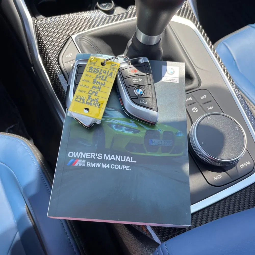 2022 BMW M4 Base