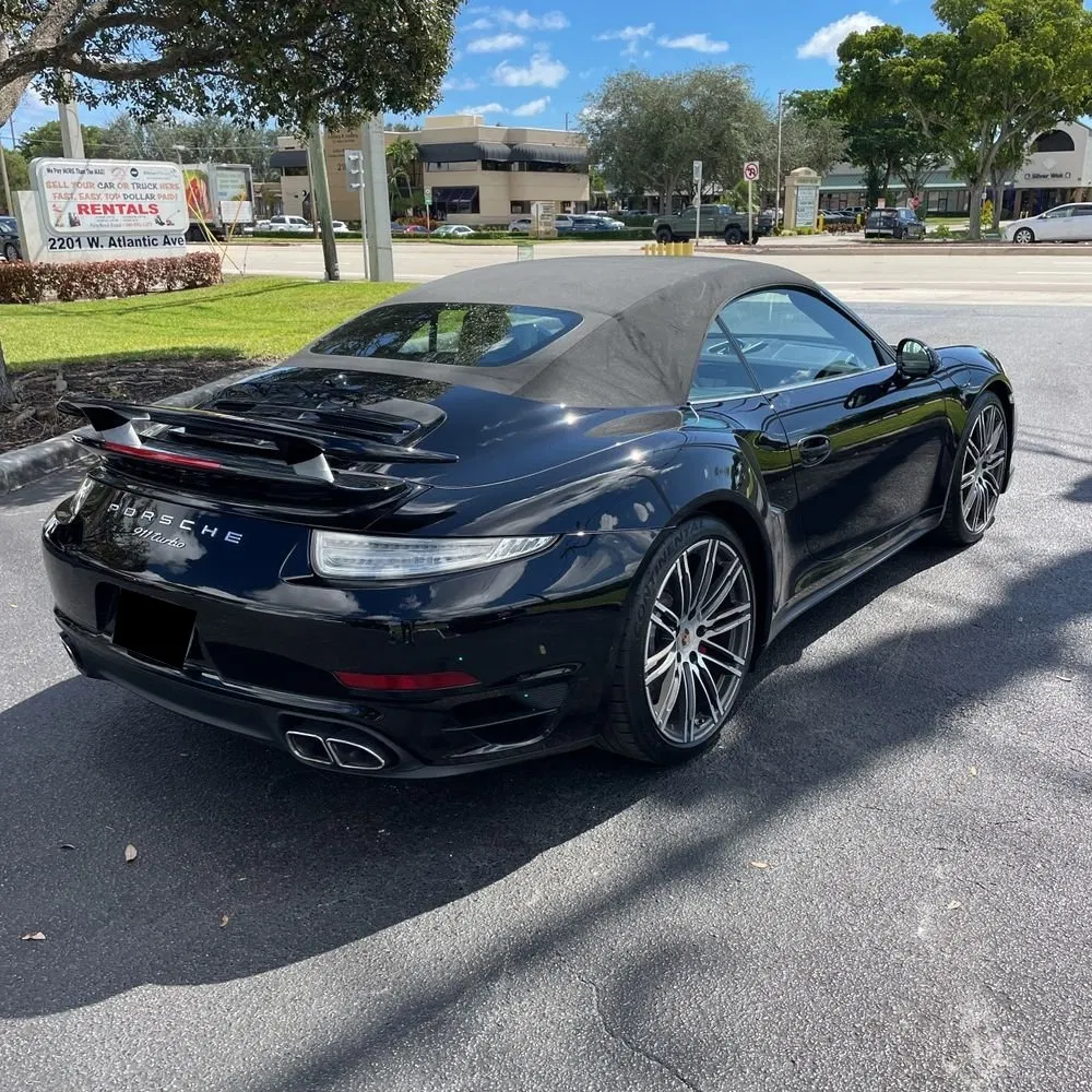 2014 Porsche 911 Carrera 4 Base
