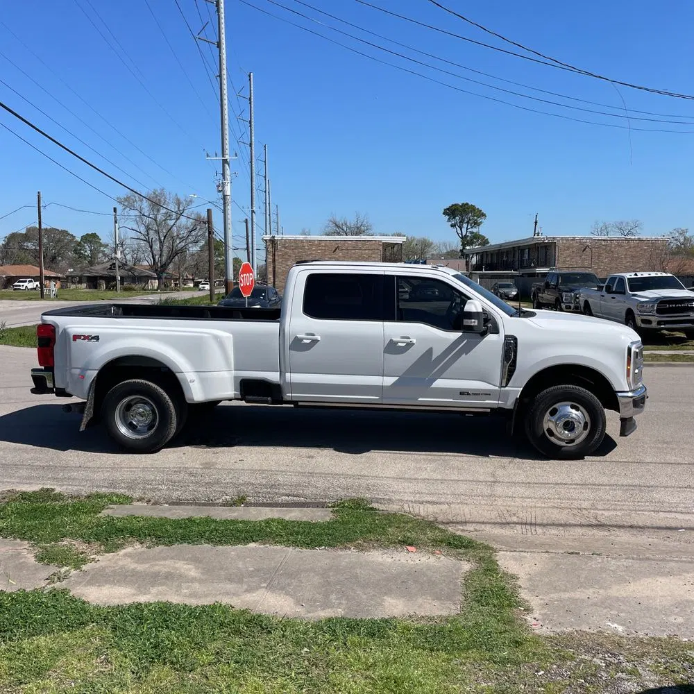 2023 Ford F-350 Super Duty Lariat