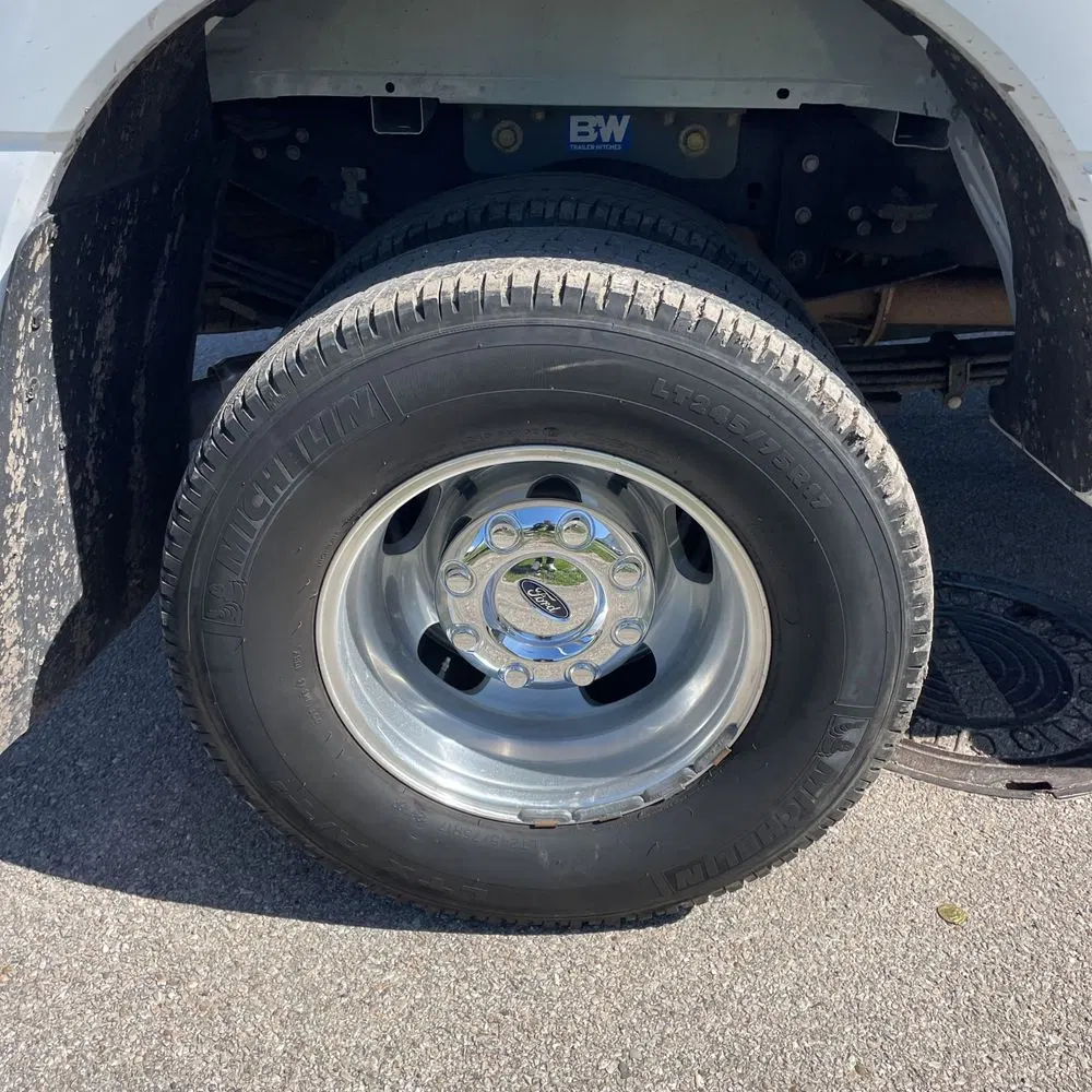 2023 Ford F-350 Super Duty Lariat