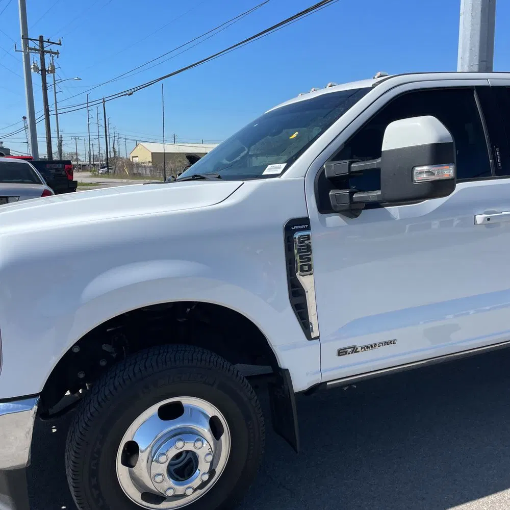 2023 Ford F-350 Super Duty Lariat