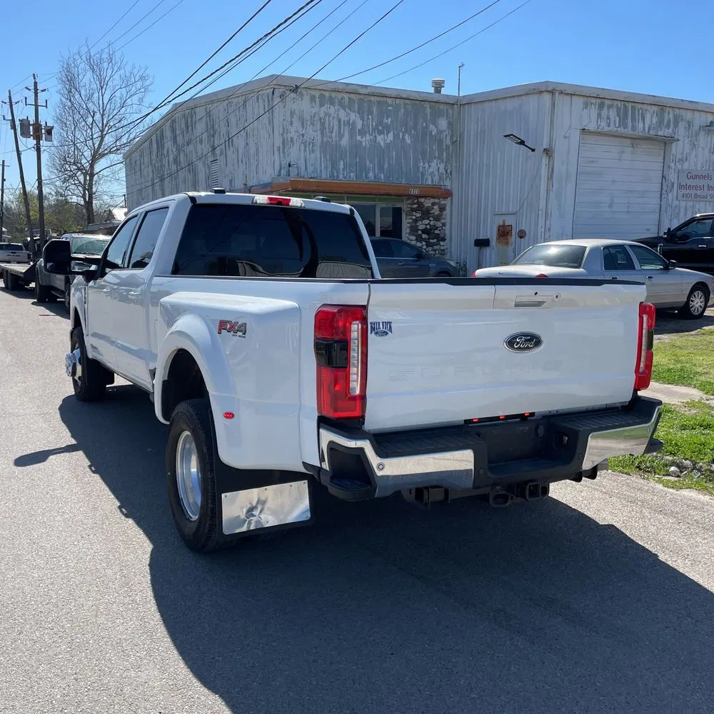 2023 Ford F-350 Super Duty Lariat