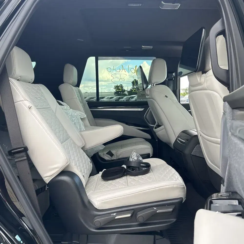2025 Cadillac Escalade V-Sport
