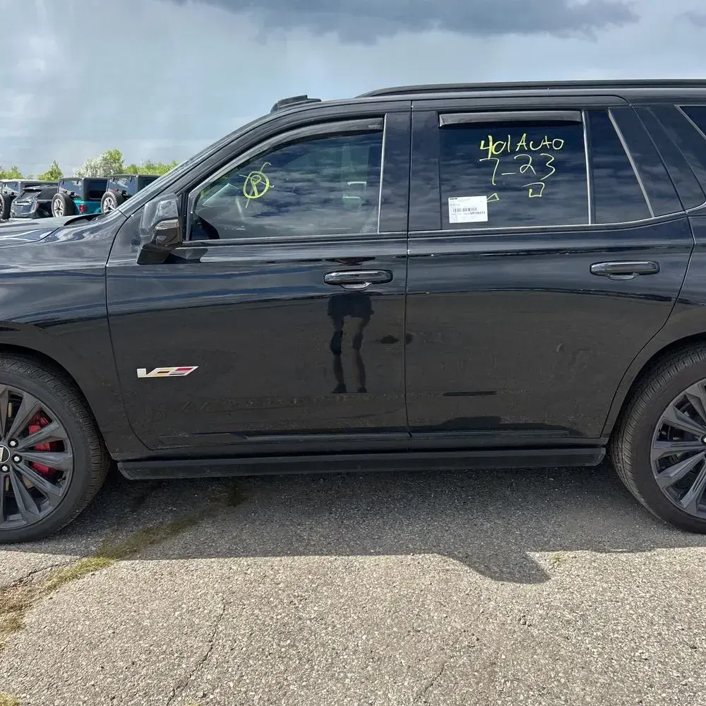 2025 Cadillac Escalade V-Sport