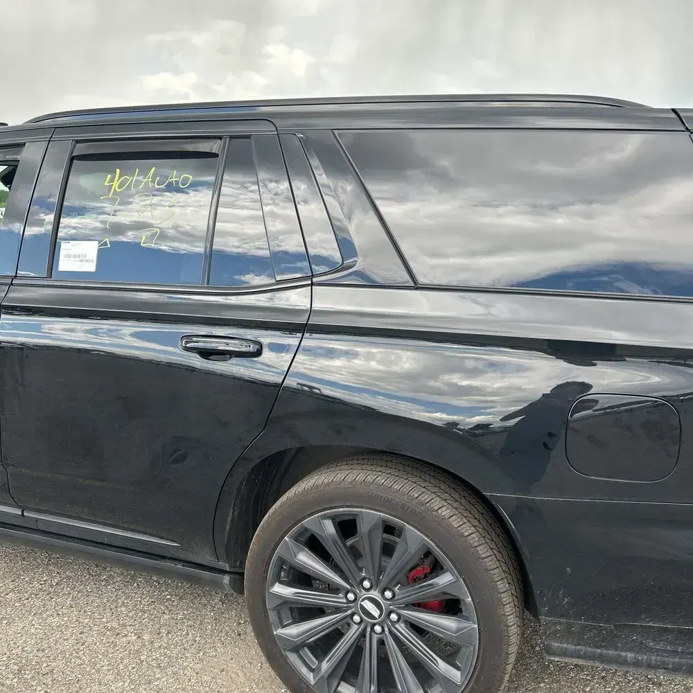 2025 Cadillac Escalade V-Sport
