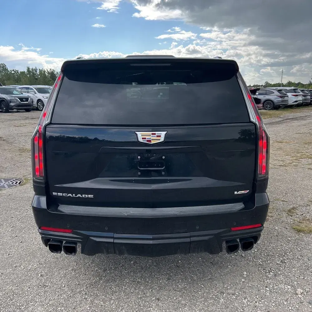 2025 Cadillac Escalade V-Sport