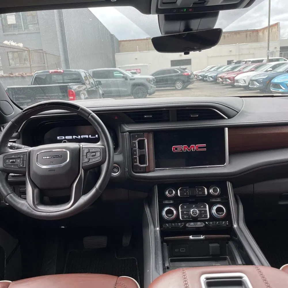 2023 GMC Yukon XL Denali Ultimate
