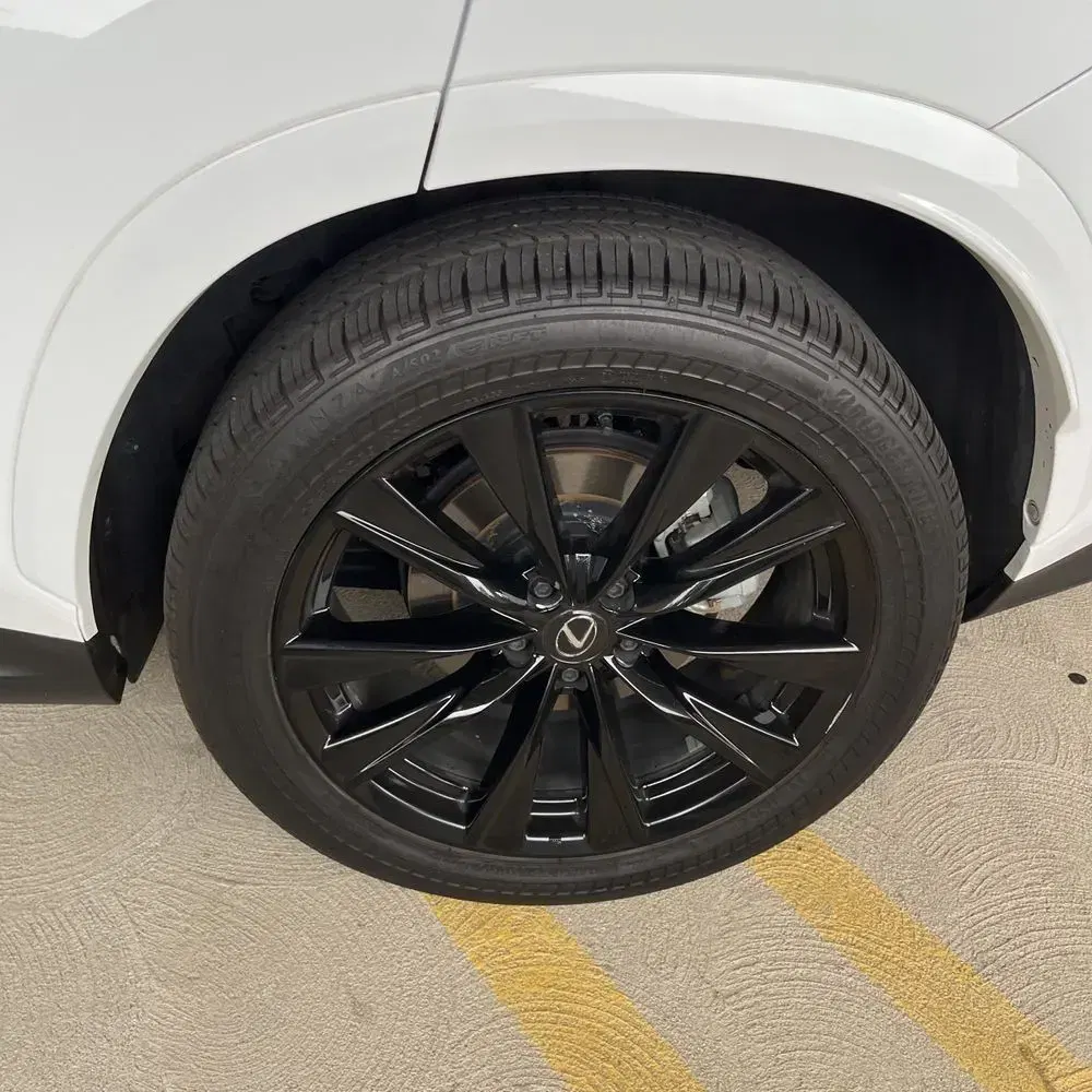 2024 Lexus NX 450h+ F SPORT Handling