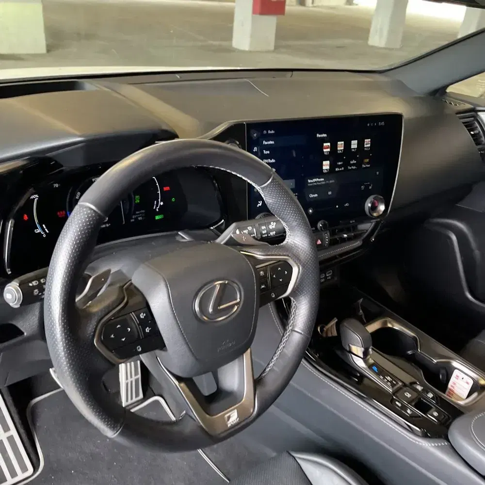 2024 Lexus NX 450h+ F SPORT Handling