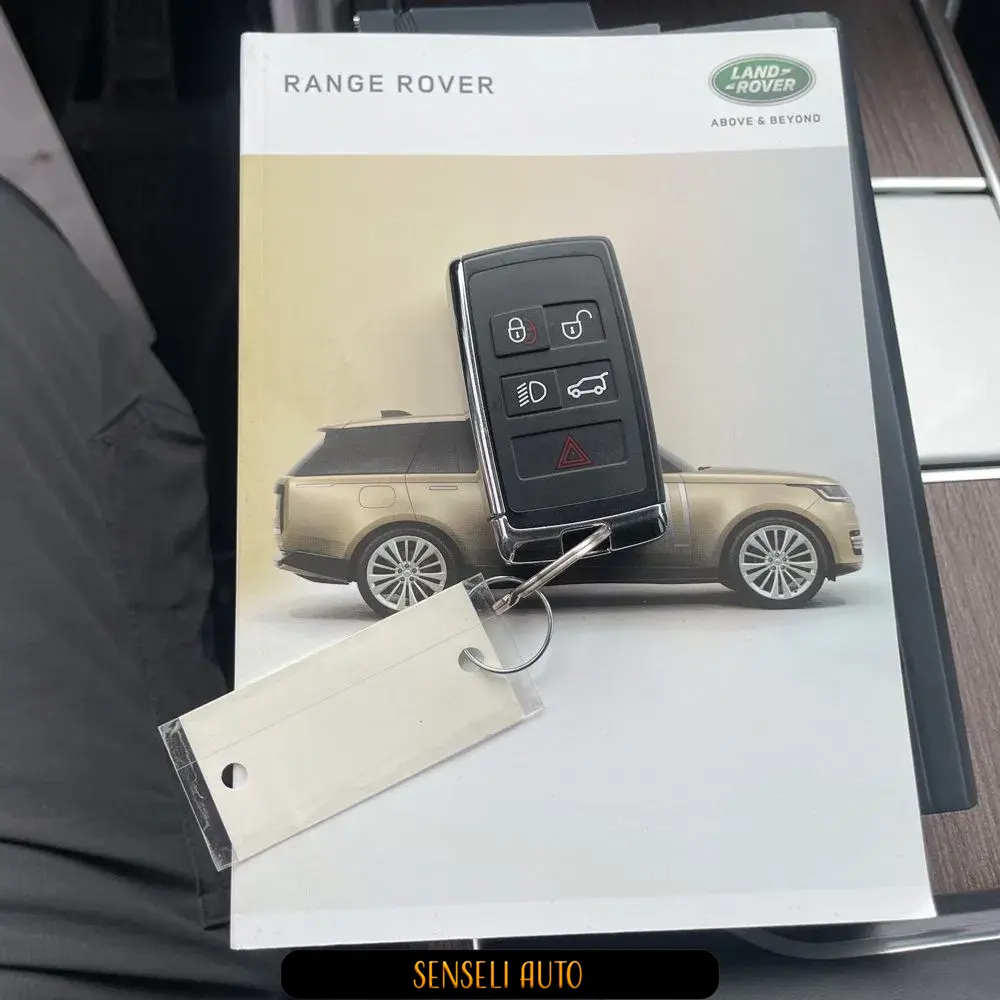 2025 Land Rover Range Rover SE P530