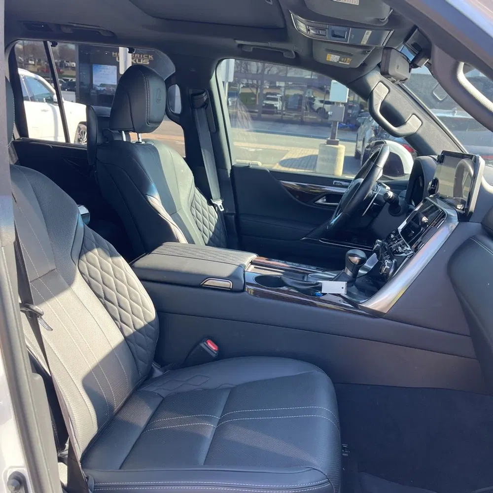 2023 Lexus LX 600 Ultra Luxury