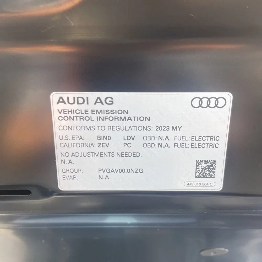 2023 Audi e-tron GT RS