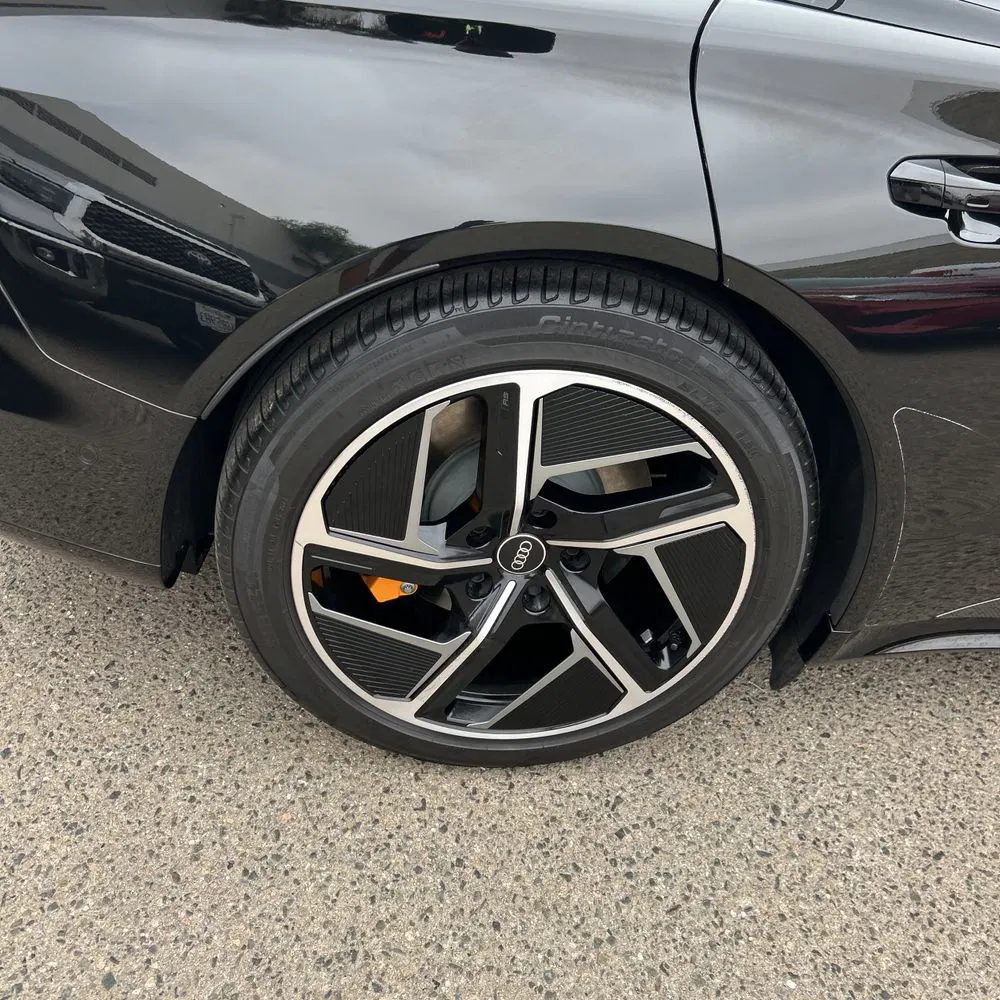 2024 Audi RS e-tron GT Base