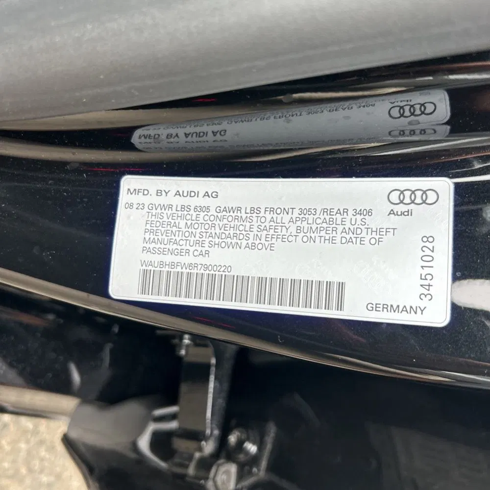 2024 Audi RS e-tron GT Base
