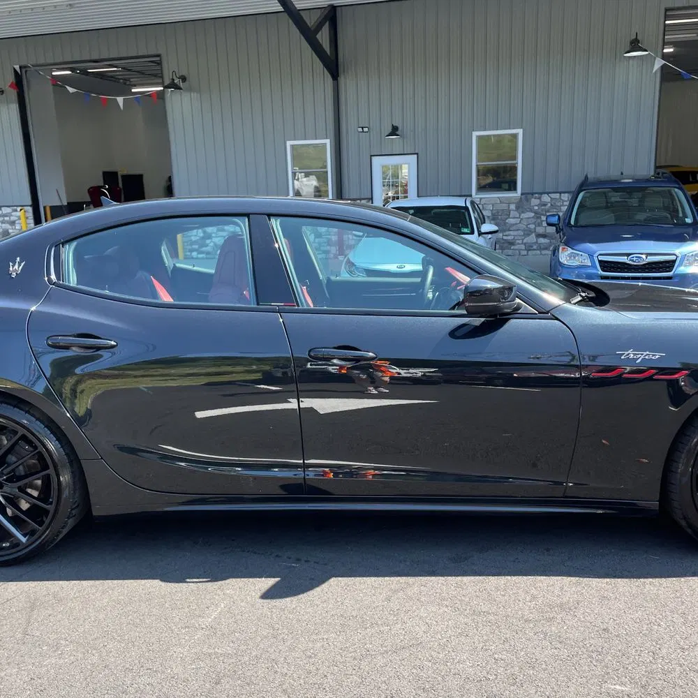 2022 Maserati Ghibli Trofeo