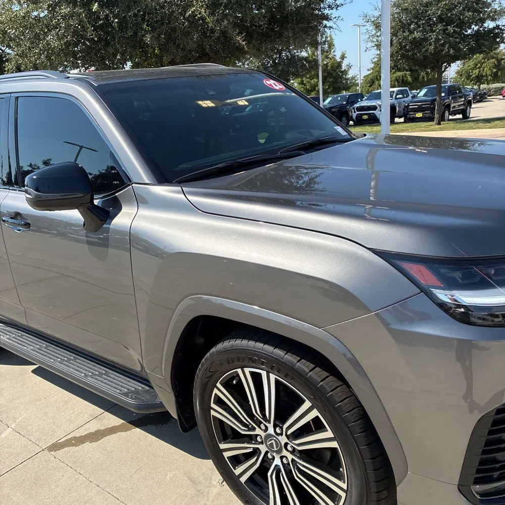 2022 Lexus LX 600 Luxury