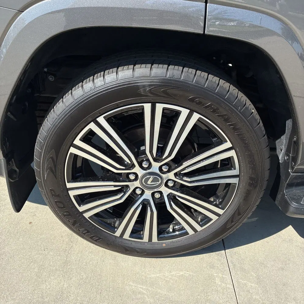 2022 Lexus LX 600 Luxury