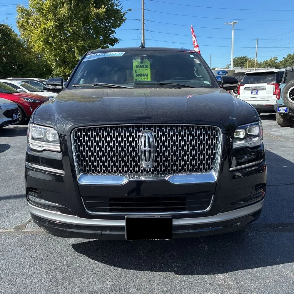 2023 Lincoln Navigator L Reserve