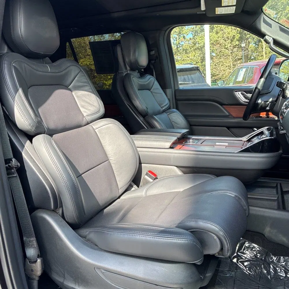 2023 Lincoln Navigator L Reserve