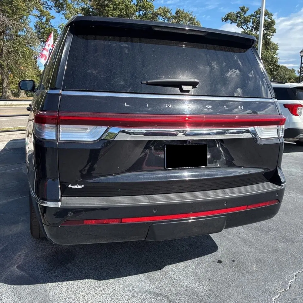 2023 Lincoln Navigator L Reserve