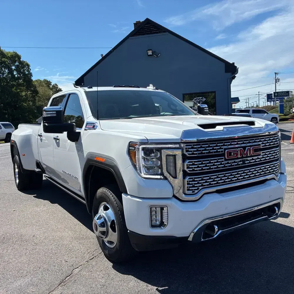 2023 GMC Sierra 3500HD Denali