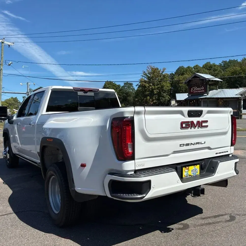 2023 GMC Sierra 3500HD Denali