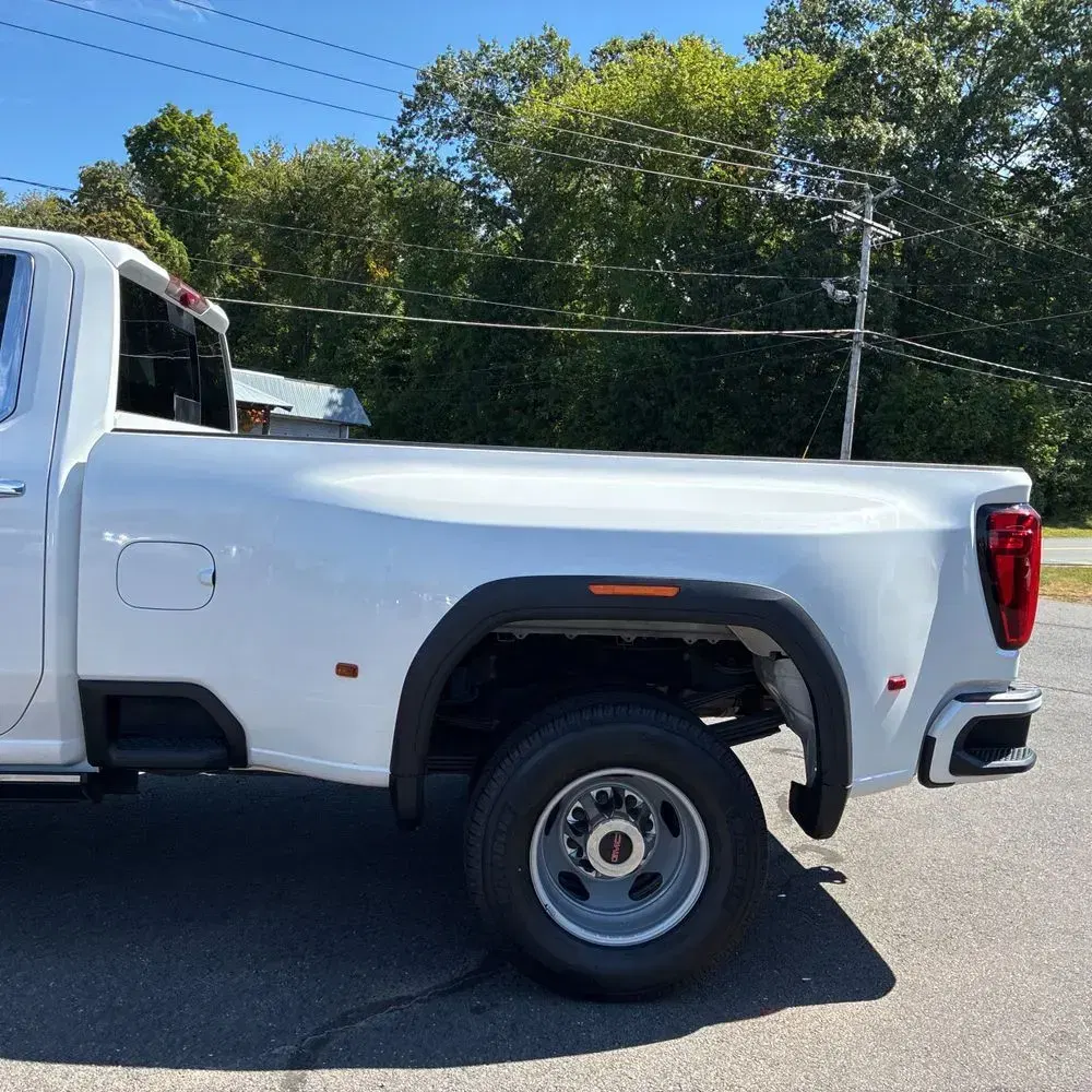 2023 GMC Sierra 3500HD Denali