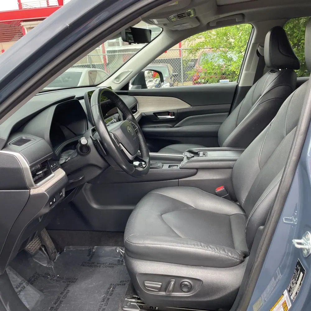 2024 Toyota Grand Highlander Platinum