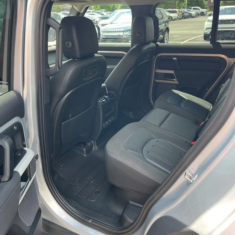 2020 Land Rover Defender 110 First Edition