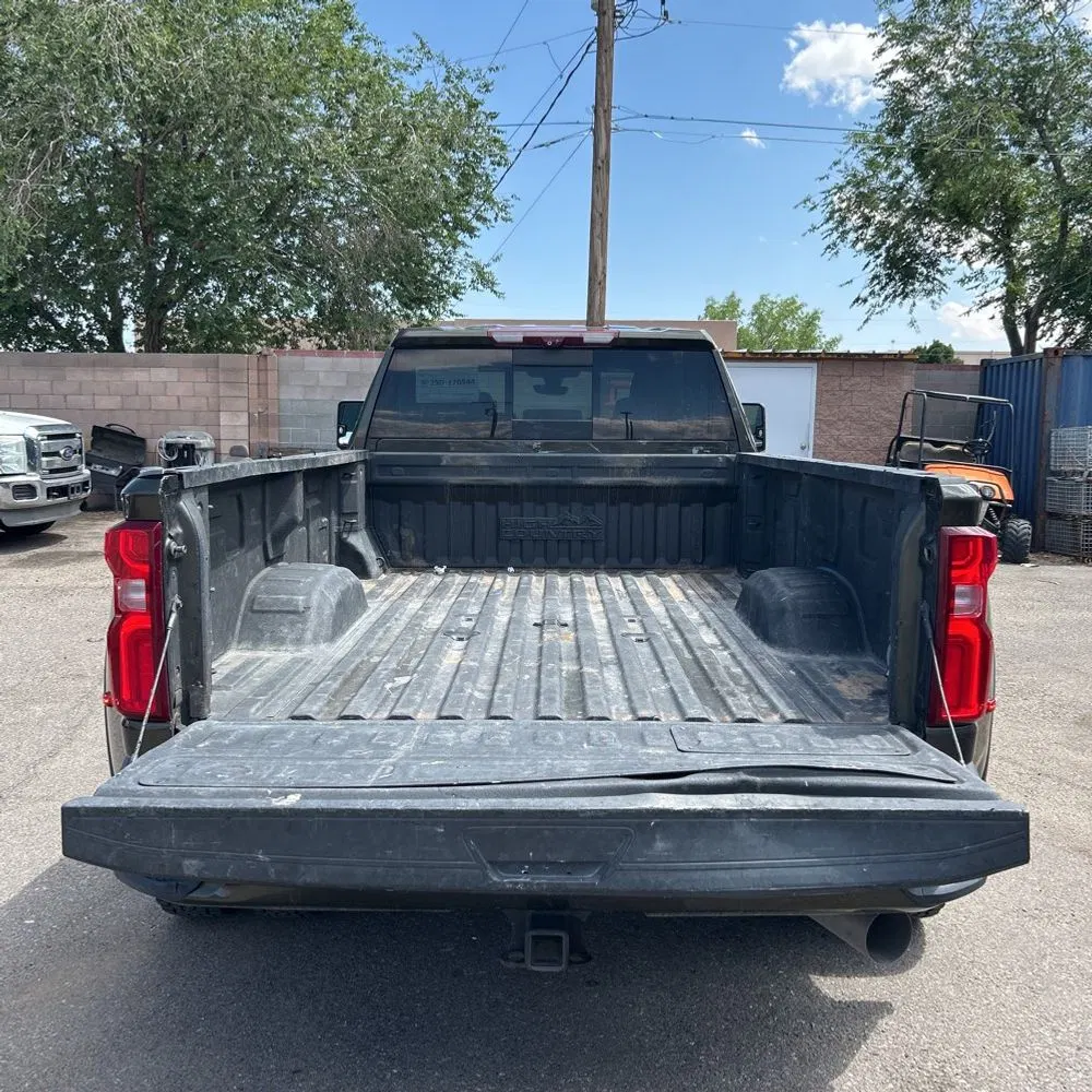 2023 Chevrolet Silverado 3500HD High Country