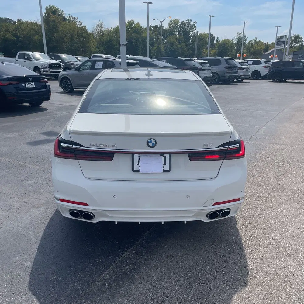 2022 BMW 7-Series Alpina B7