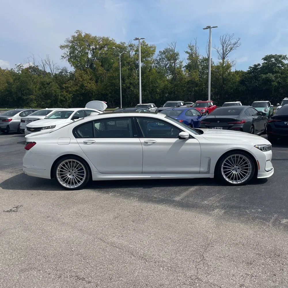 2022 BMW 7-Series Alpina B7