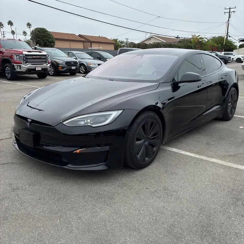 2023 Tesla Model S Plaid