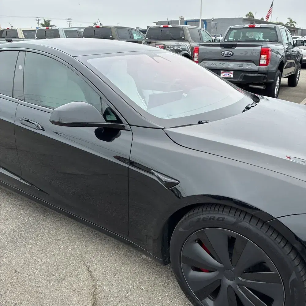 2023 Tesla Model S Plaid
