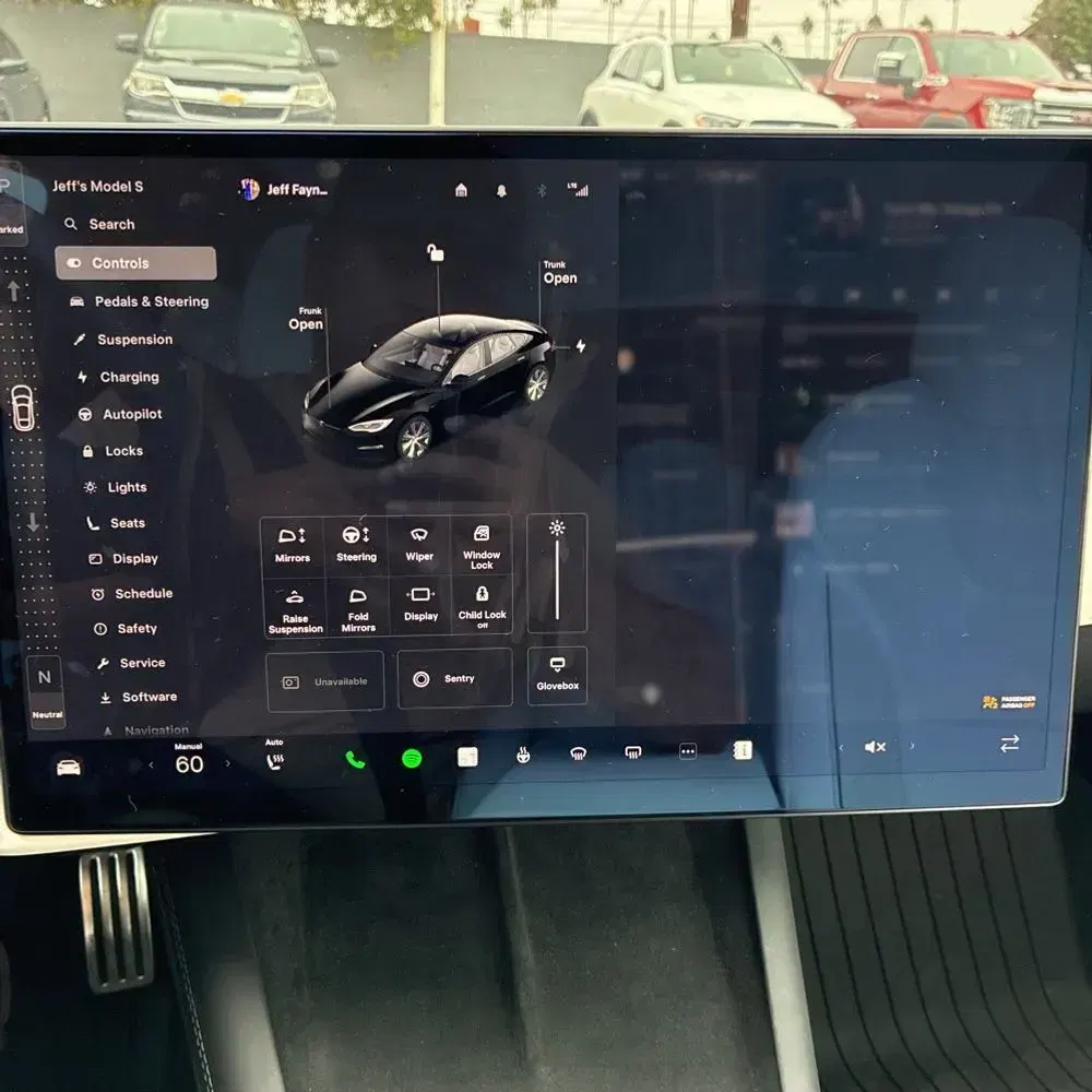 2023 Tesla Model S Plaid