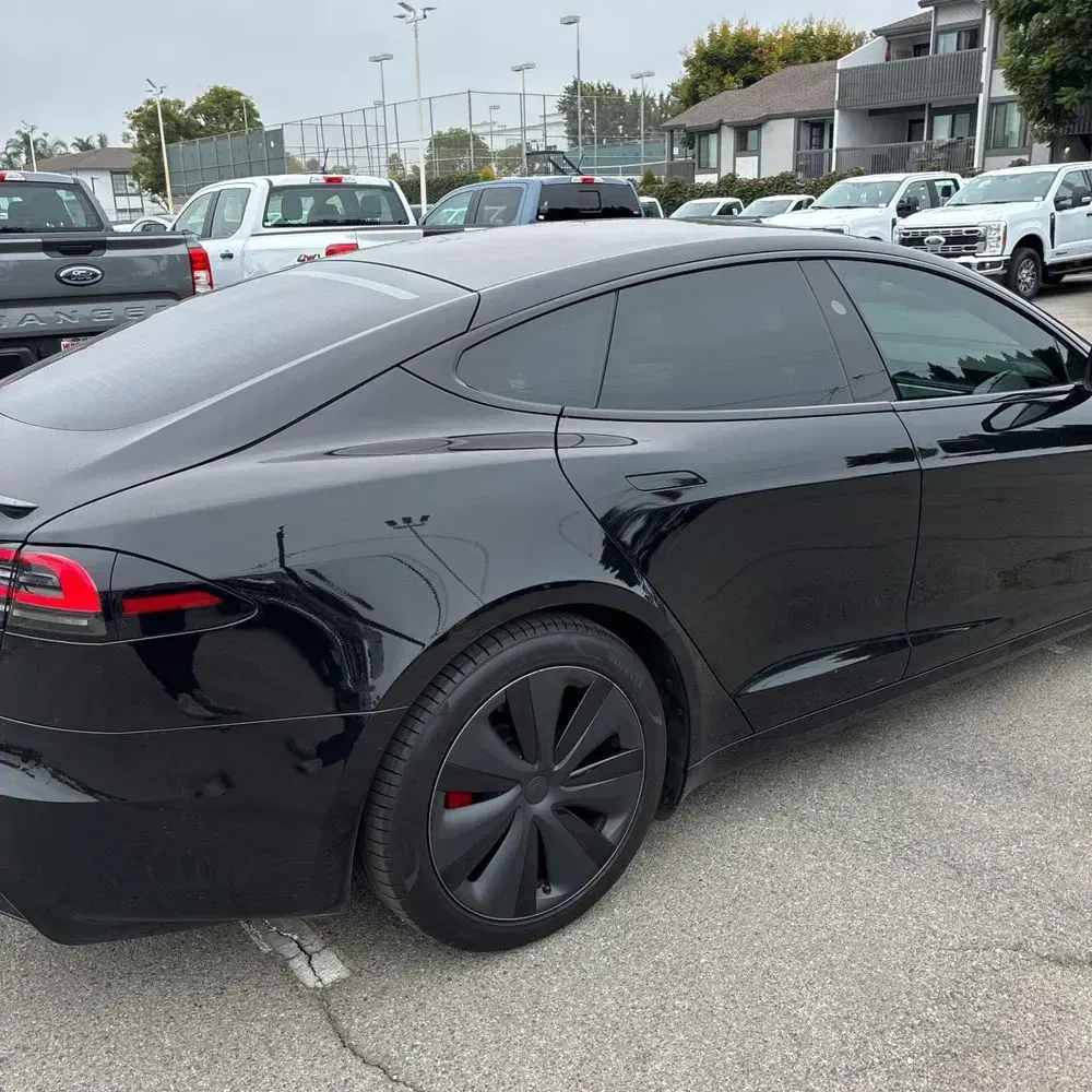 2023 Tesla Model S Plaid
