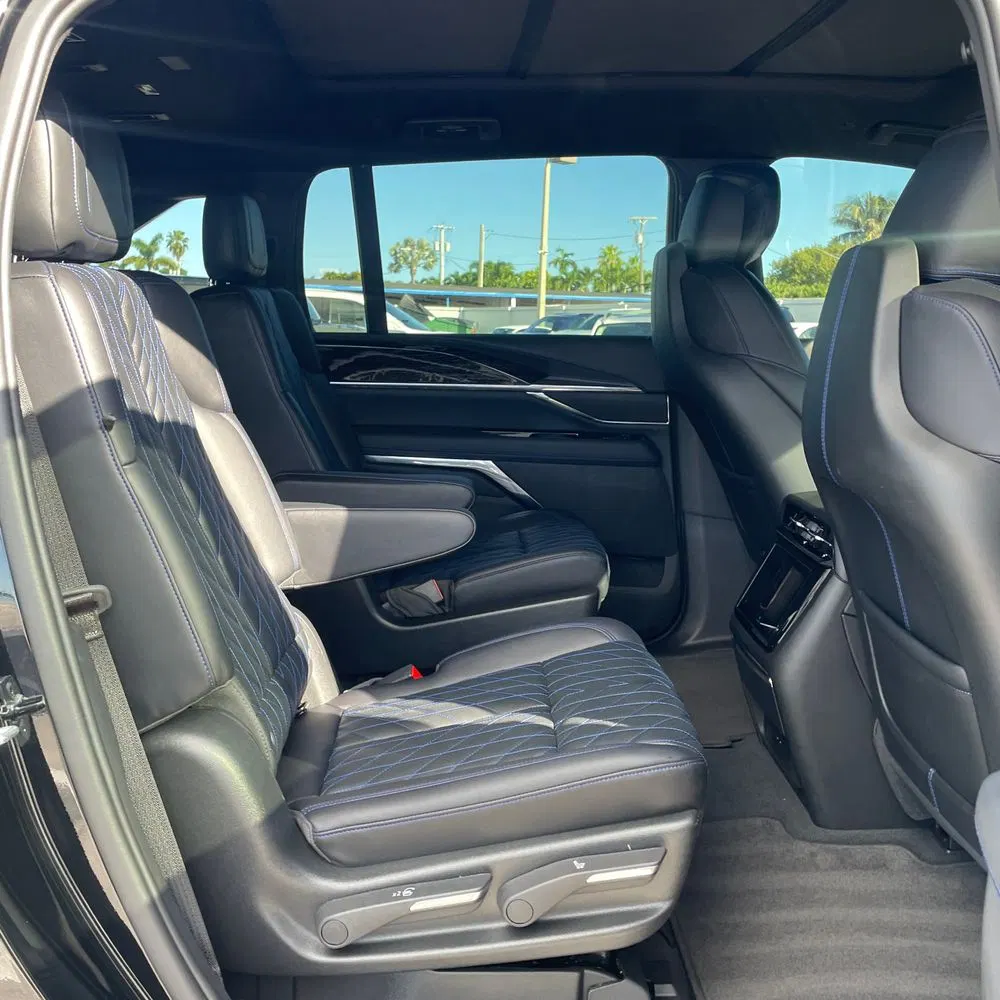 2025 Cadillac Escalade IQ Sport 1