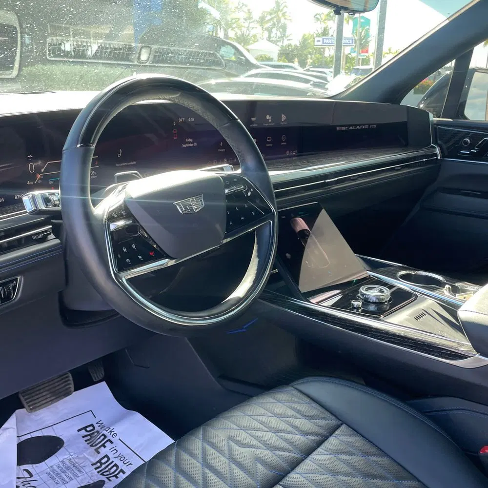 2025 Cadillac Escalade IQ Sport 1