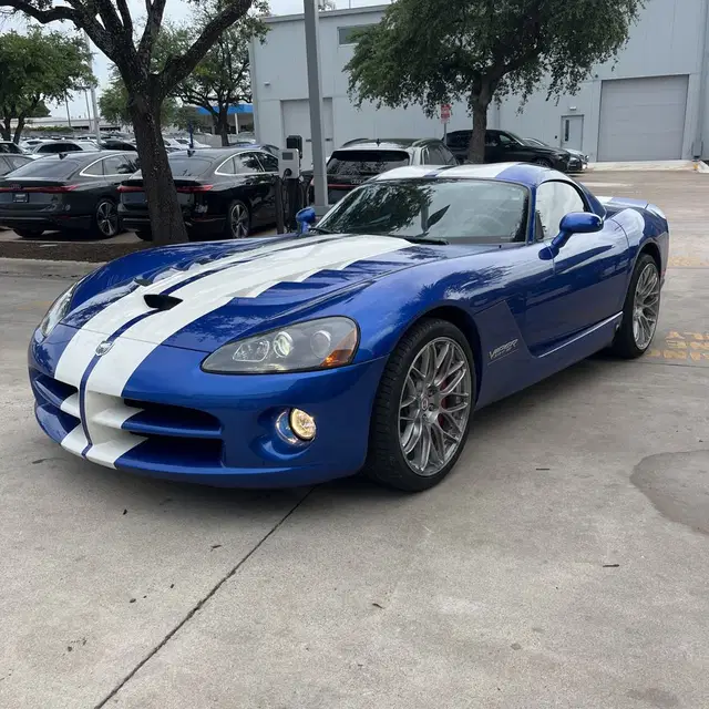 2010 Dodge Viper SRT-10