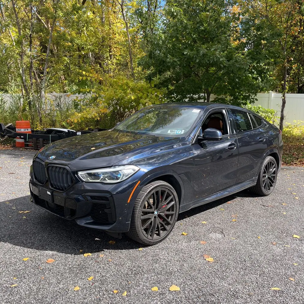 2022 BMW X6 M50i