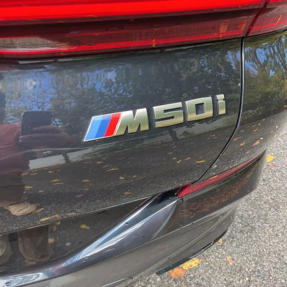 2022 BMW X6 M50i