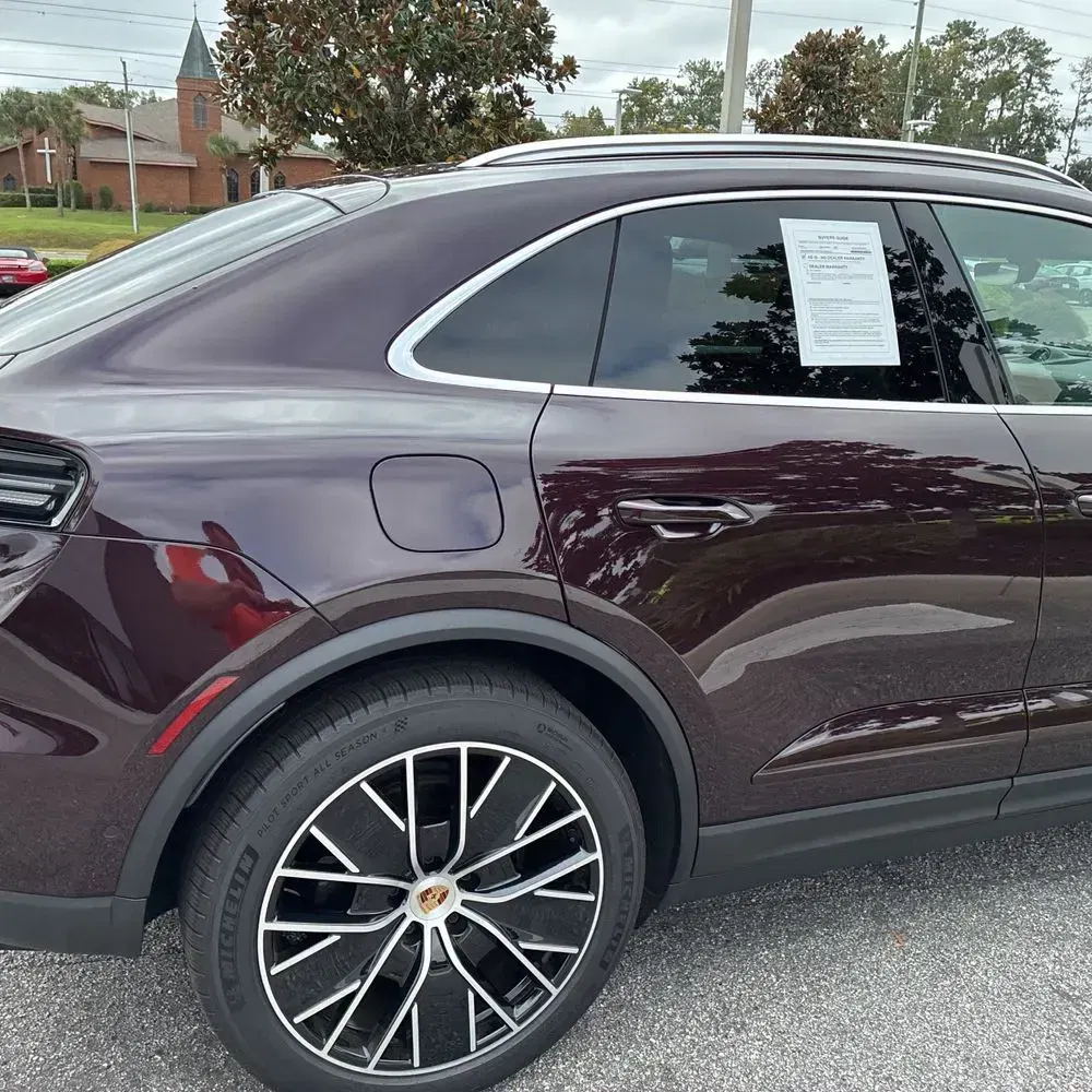 2024 Porsche Macan EV 4