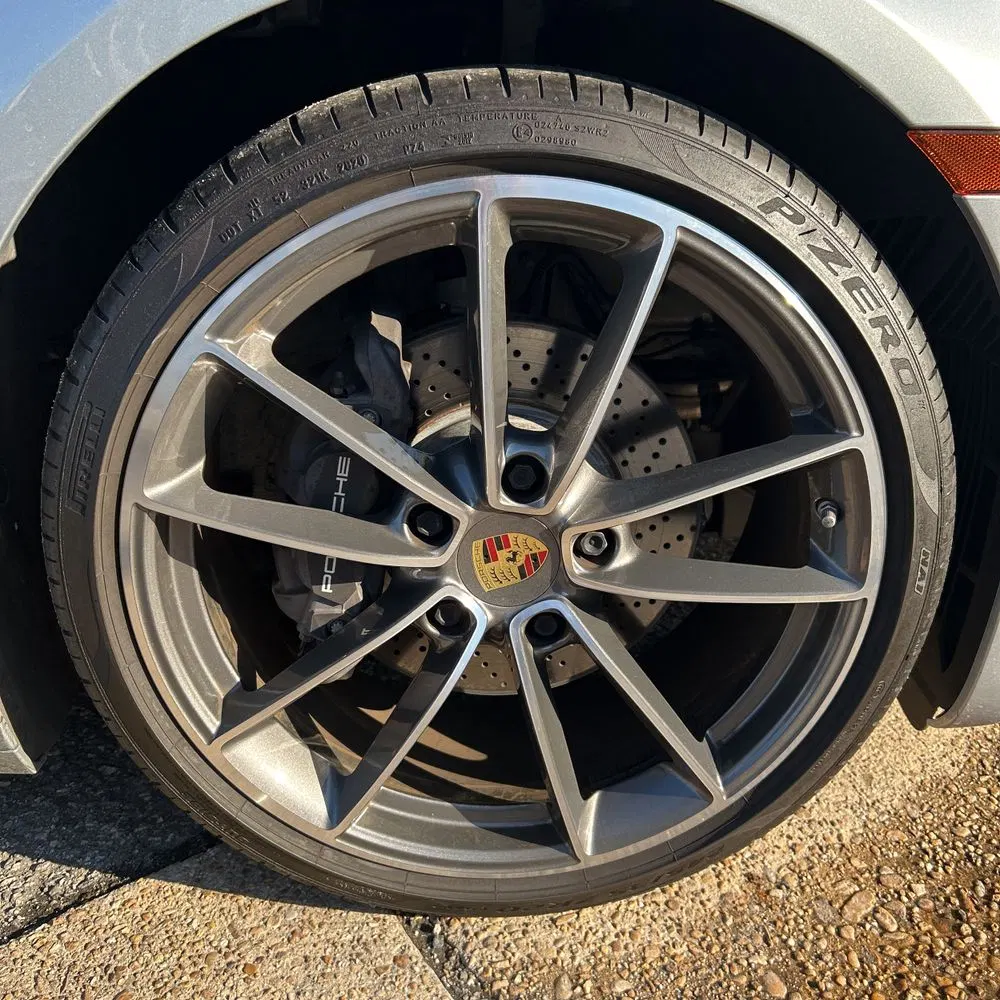 2021 Porsche 911 Carrera