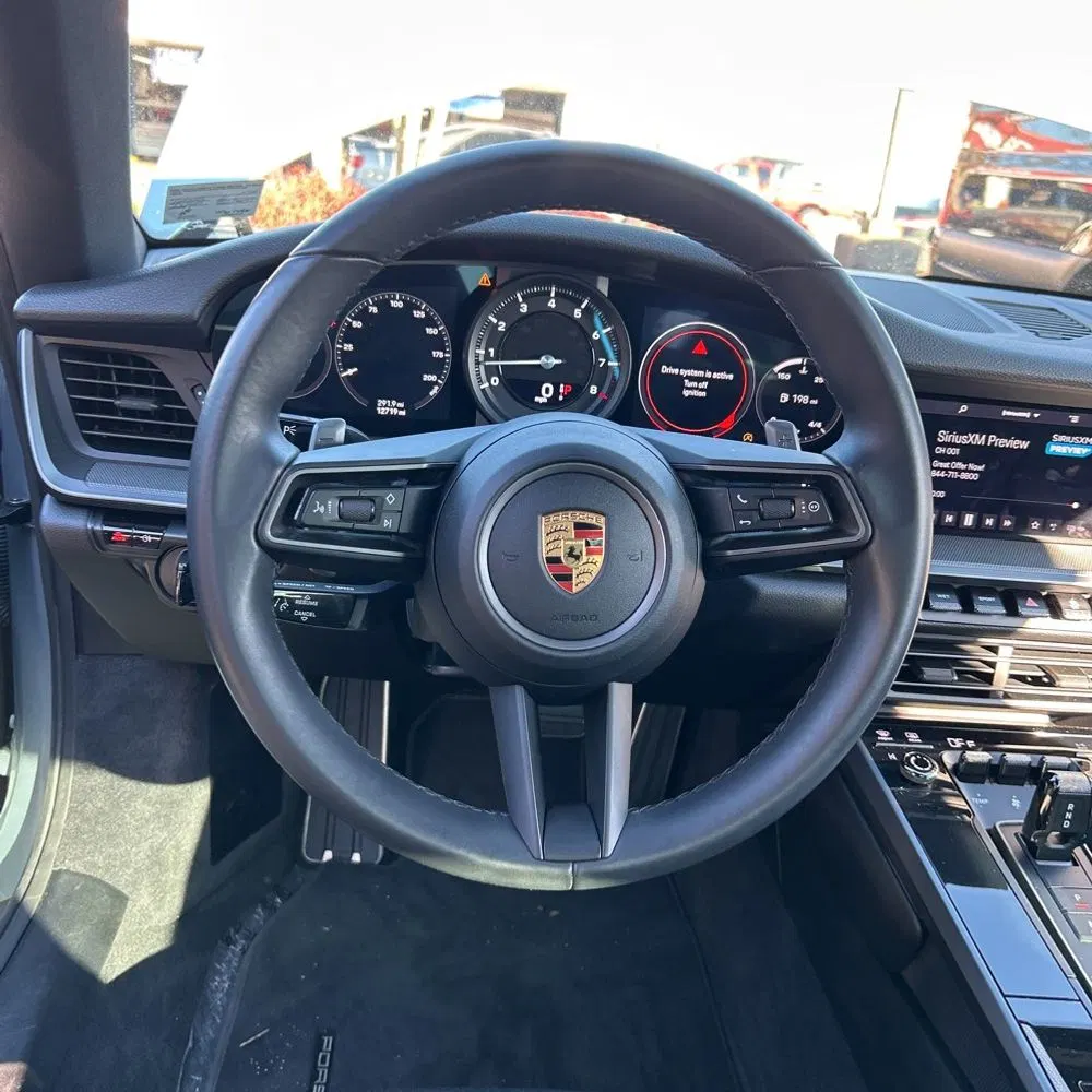 2021 Porsche 911 Carrera