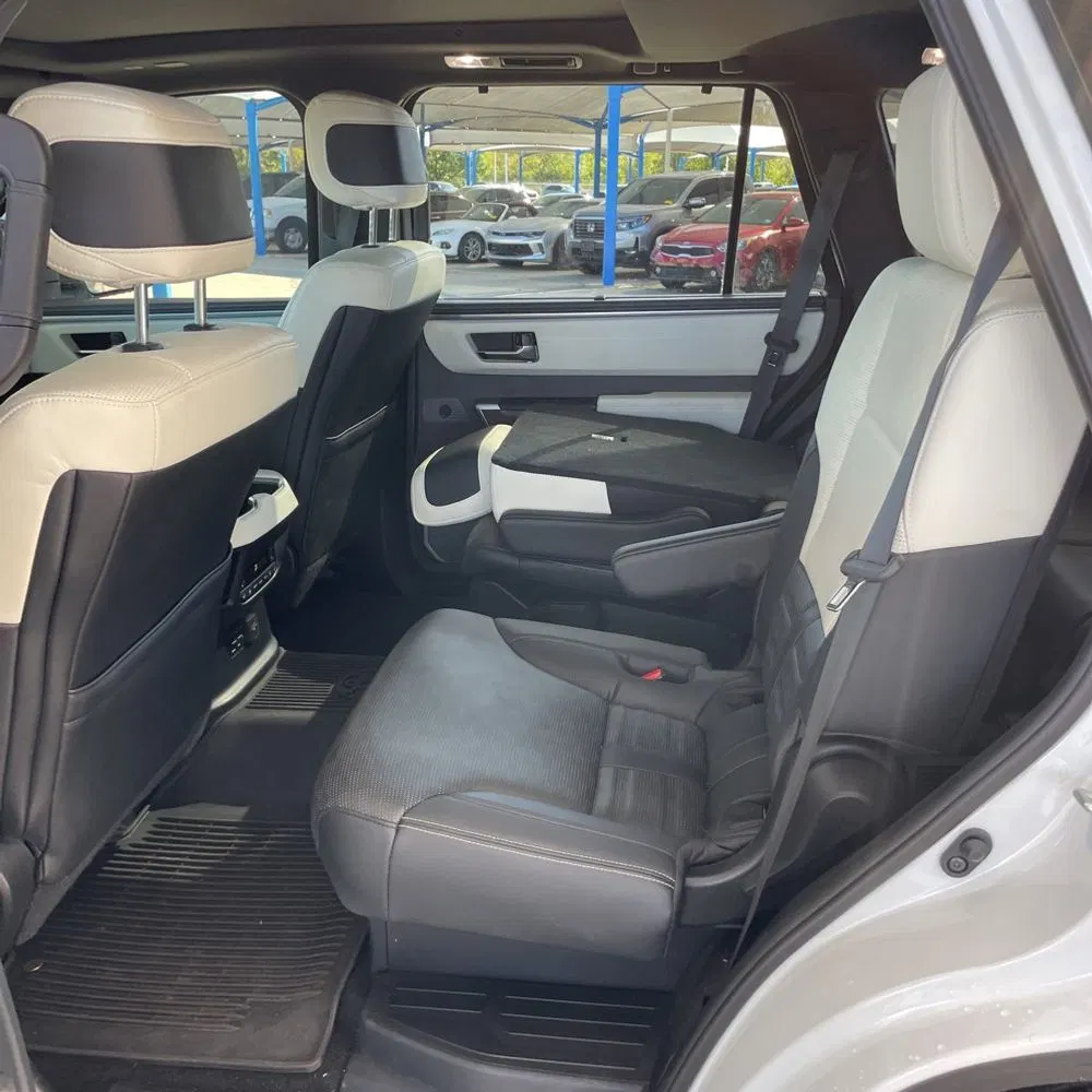 2024 Toyota Sequoia Capstone