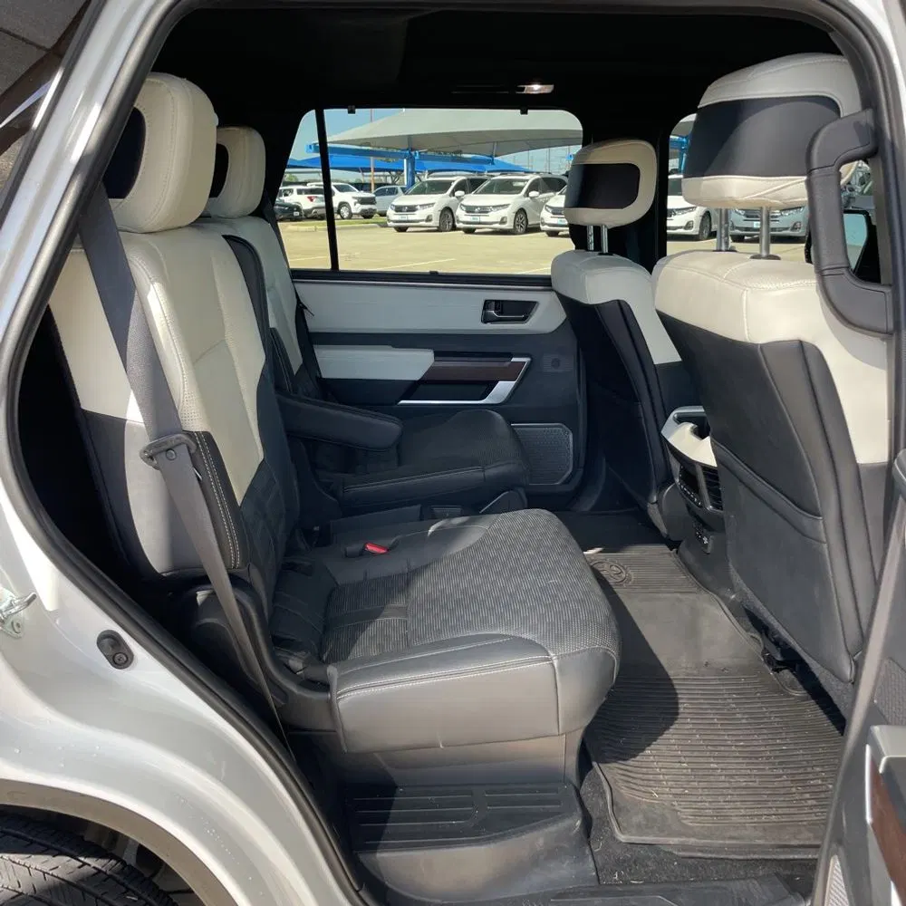 2024 Toyota Sequoia Capstone