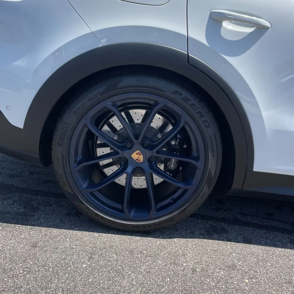 2025 Porsche Cayenne Turbo GT